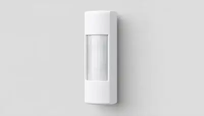 Wall-mount curtain PIR sensor
