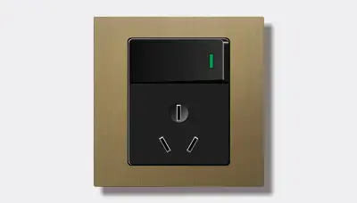 Three-gang switched GB outlet model B