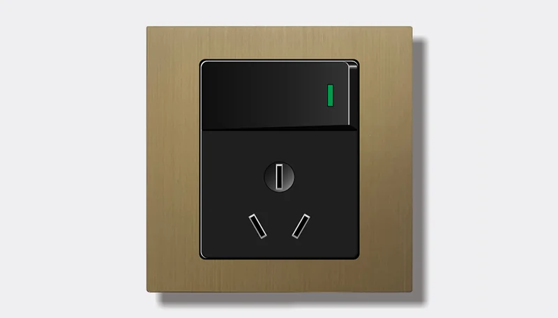 Switched socket (three-pin) Model B